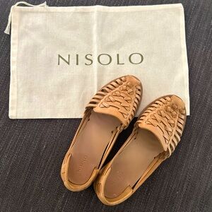 Nisolo sandals size 8 in Almond